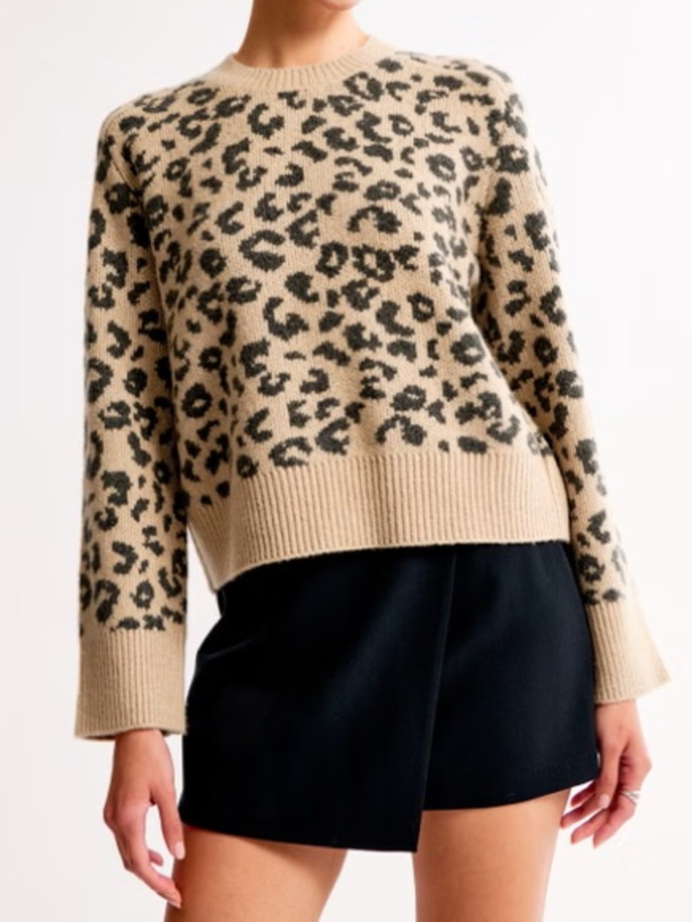 Abercrombie & Fitch Soft Leopard Print Knit Crewneck Sweater - Size Large